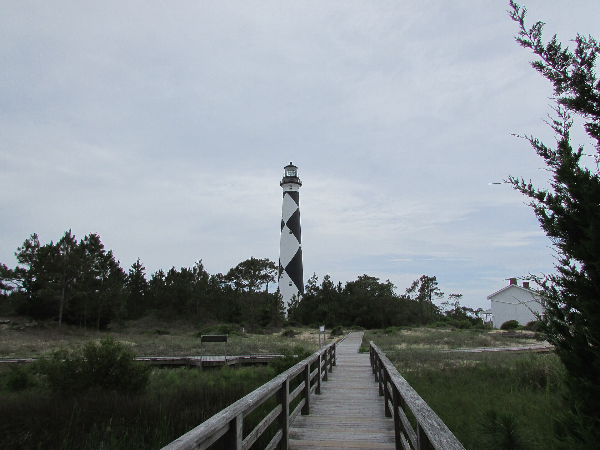 Boardwalk leading to Cape Lookout Lighthouse